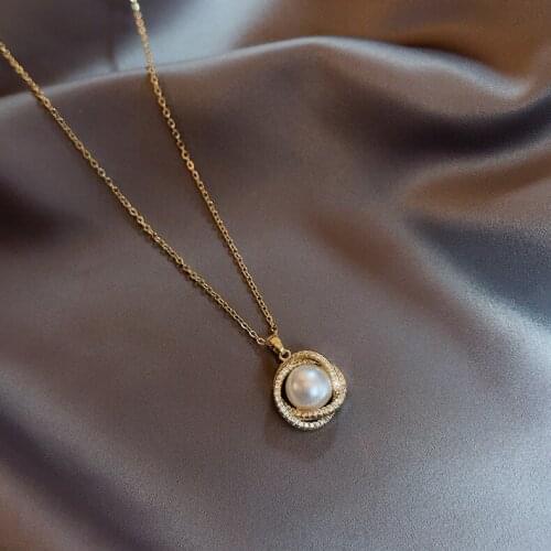 2021 Vintage Twisted Rope Chain Freshwater Pearl Pendant Necklace Gold Plated Stainless Steel Necklace Fashion Female Jewelry