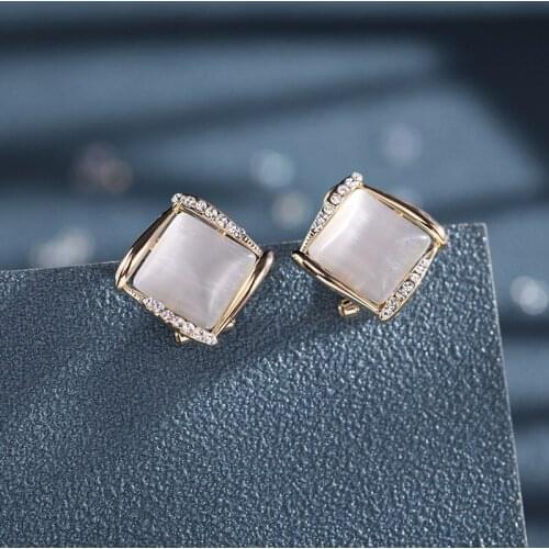 2021 Delicate Earrings Stud Female Square Opal Earring Fashion Summer Temperamen Stud Ear Jewelry Accessories Womens Day Gift