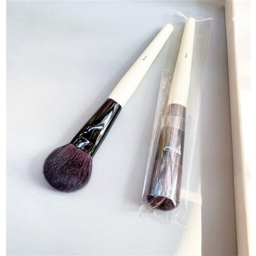 Blush Makeup Brush - Luxe Soft Natural Goat Bristle Round Cheek Powder Highlighter Beauty Cosmetics Brush Tool