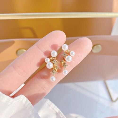 New Design Korea Fashion Jewelry Starry Pearl Zircon Exquisite Stud Earrings for Woman Daily Holiday Elegant Simple Earring