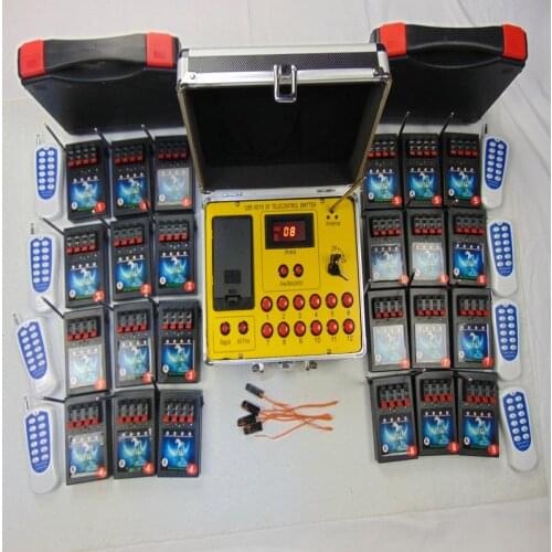 96 Cues Waist Type Remote Control Fireworks FCC Display 2021 Electric Wire 12V Professional Stage Smart Switch Wedding Equipment