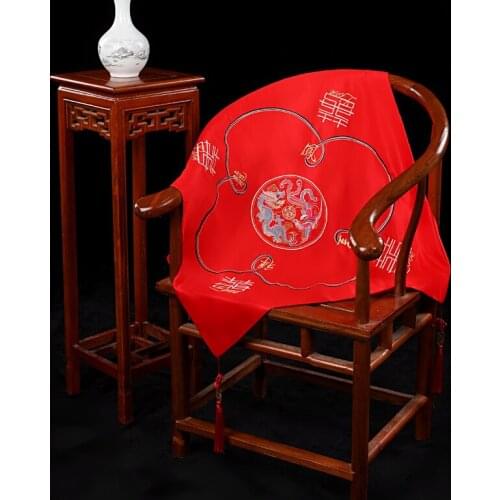 Wedding red hijab bride Chinese embroidery dragon and phoenix embroidery red Xiuhe clothing hijab wedding