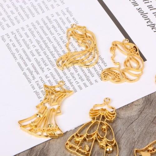 K3ND 8Pcs Princess Skirts Frame Pendant Bezel Setting Cabochon Setting UV Resin Charm