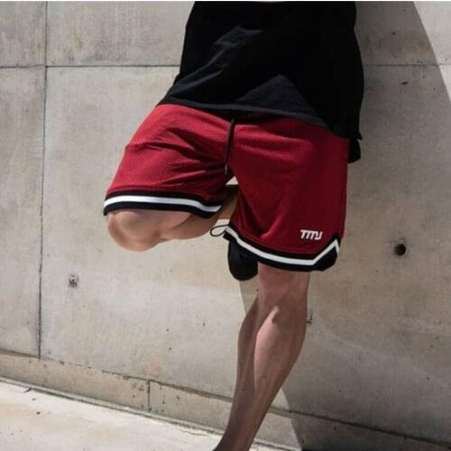 2021New loose sports shorts men mesh elastic fast dry fitness pants outdoor running training jogger shorts