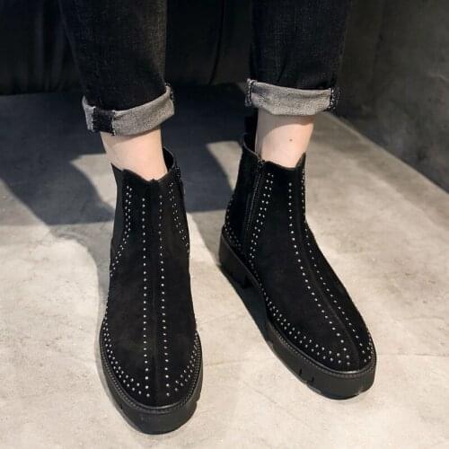 British Winter Warm Fleece Lining Mens High Top Boots Fashion Streetwear Rivet Pointed Toe Thick Bottom Casual Male Nubuck Boots