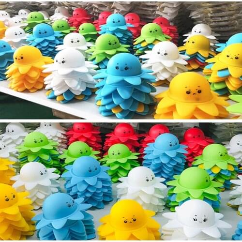 Fidget Toys Push Pop Flip Face-Changing Octopus Doll Two-Sided Mood Expression Emotional Octopus Silicone Decompression Kids Toy
