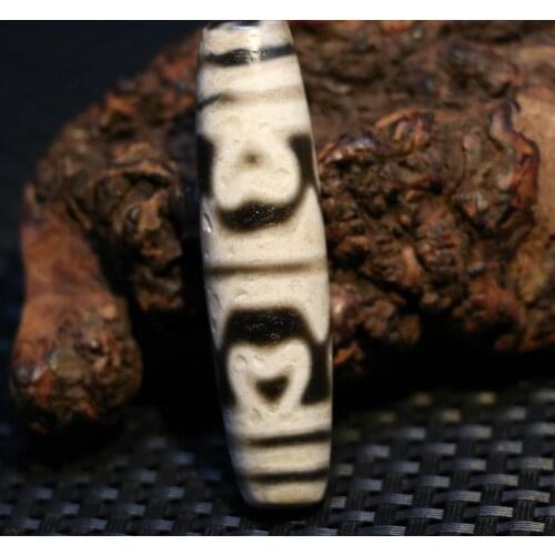 Treasure Power Tibetan Old Agate Lotus Gray white Totem dZi Bead Amulet Timestown UPD1210A