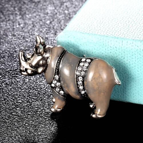 Zlxgirl fashion mens punk rhinoceros shape brooches jewelry couple gifts womens vintage Enamel scarf pins women hats pins