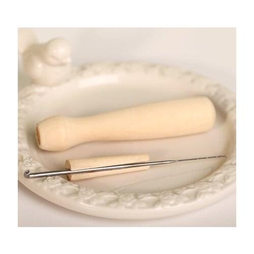 Free Shipping 2 pcs wooden felting needle, the poking fun tools for wool felt needlework tool