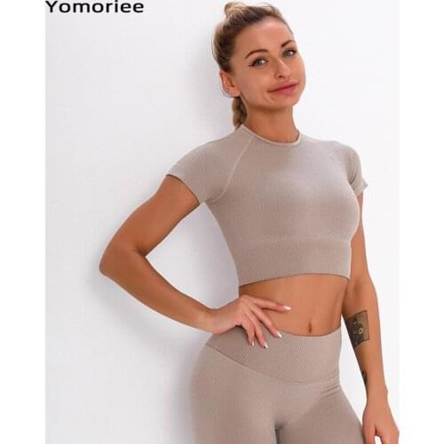 Seamless Knitted Quick-drying Sports Fitness Shits Short Sleeve Female Training Running Tight Yoga Clothes Womens Workout Top