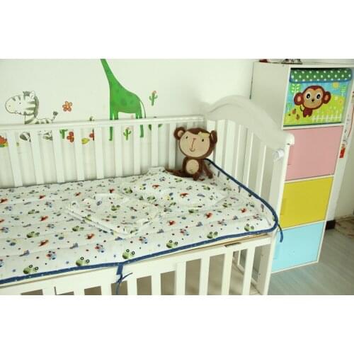 Hot sell of baby Boy and girl Baby Cot Cribs Bedding sets , quilt +sheet+pillow+2 pillow bag, very good quality