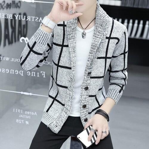 2021 Autumn New Mens Fashion Slim Plaid Sweater V-neck Casual Sweater