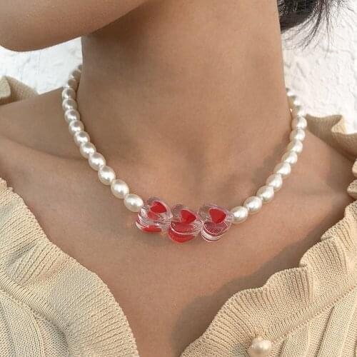 Resin Red Heart Chain Necklace for Women Imitation Pearls Beaded Clavicle Chain Short Necklaces Female 2021 Fashion Jewelry New