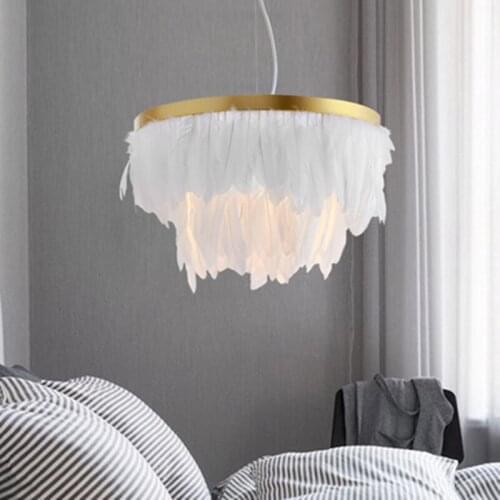 Modern Creative Minimalist Feather Pendant Lights Round Hang Lamp for Bedroom Restaurant Childrens Room Red Wedding Decoration