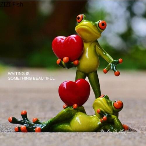 Pastoral Courtyard Resin Love Frog Sculpture Decoration Living Room Bookcase Desktop Cute Animal Statue Crafts Home Decoration