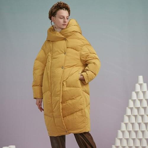 Fashion Womens Oversized Fluffy Down Coat Female Winter Hooded Warm Windproof Outerwear Yellow Color Design Down Parkas F2470