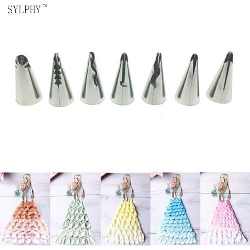7pcs Metal Cream Decoration Tips Set DIY Cake Piping Tools Fold Pastry Nozzle