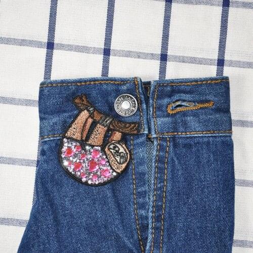 Funny Cartoon Sloth Iron on Patches Clothing Self-adhesive diy Embroidered badges Sewing Applique Patchworks stickers