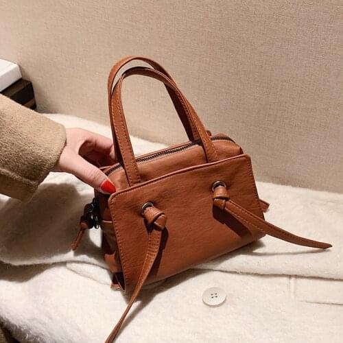 New Luxury Designer Handbag Soft pu Ladies Bag New Trend Single Shoulder Bag Solid Color Belt Messenger Bag Small Square Bag