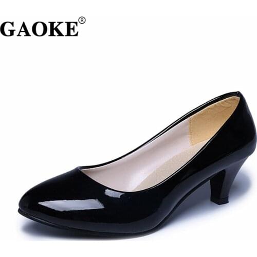 Summer Woman Sexy Low Heel Shoes Woman Round Toe Heel Shoes Platform Woman Bridal Party Shoes Lolita Red Shoes Spring Footwear