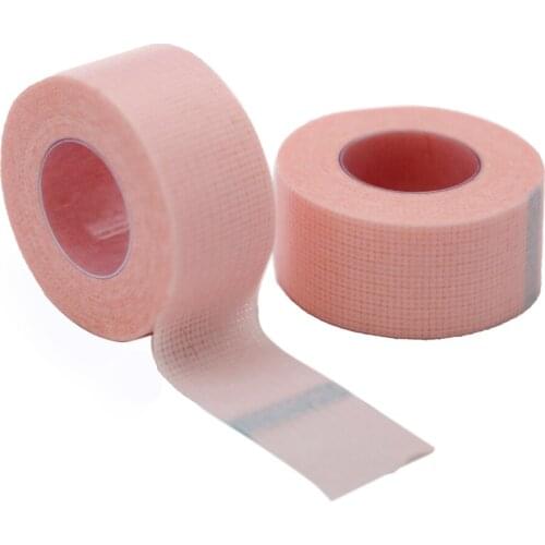 24 Pcs Wholesale 2.5cm Grafting Eyelash Tape Non-woven with Holes Breathable Sensitive Resistant Eye Pad Eyelash Extension Tool