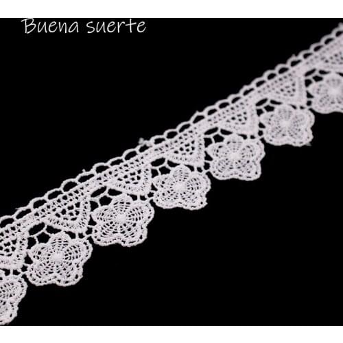 Buena Suerte New High Quality 2018 3.8cm White/Black Daisy Flower Embroidery Lace Ribbon Fabric Sew DIY Handmade Accessories