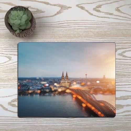 MRGBEST Small Size 220x180x2mm Mouse Pad Rubber Mat Night City Picture Style Thermal Transfer Mouse Pads for Player