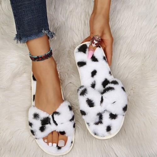 Womens 2021 New Autumn and Winter Indoor Fuzzy Slippers Female Fluffy Flat With Slipper Ladies Plush House Slipper