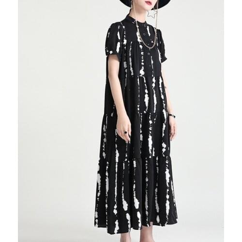 Womens 2021 New Summer Dress Fashion Foreign Style Short Sleeve Temperament Goddess Design Feeling Long Harajuku Skirt Dress