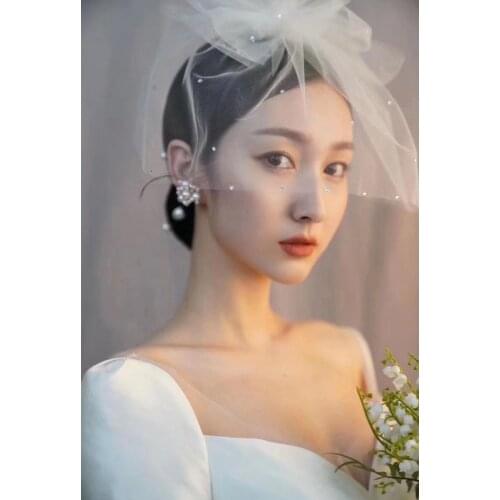 Ivory Face Veils Hair Accessories Wedding Big Bow for Bridal Crystal Beaded Birdcage Net Mask Veil Charming Fascinator 2021