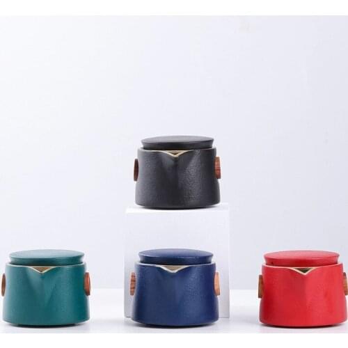 Ceramic Teapot With 2 Cups Portable Travel Tea Sets Drinkware Chinese Handmade Quality Gifts for Friend Teaware Kung Fu Tea Sets
