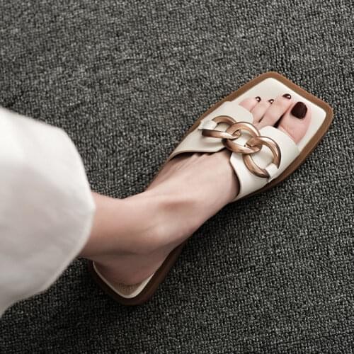 Womens Sandals Metal Buckle Open-toe Sandals and Slippers Womens Trendy Square Head Flat-bottomed Fashion Half-slippers Wild