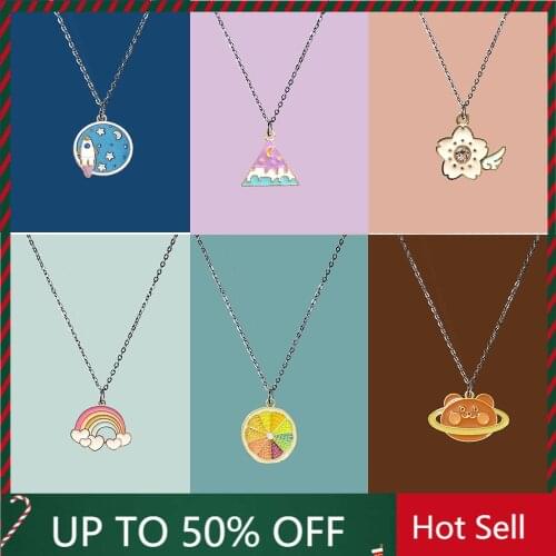 2021 New Trendy pendant Korean Fashion Cute Butterfly Pendant Necklace for Women Golden Color Statement Necklace Jewelry Gifts