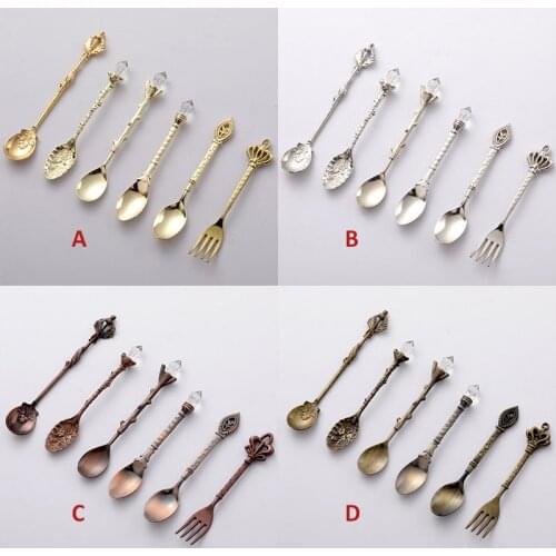 6 pcs/set Retro Spoon Dessert Table Decoration Royal Style Metal Golden Carving Coffee Snack Fruit Table Decoration Royal