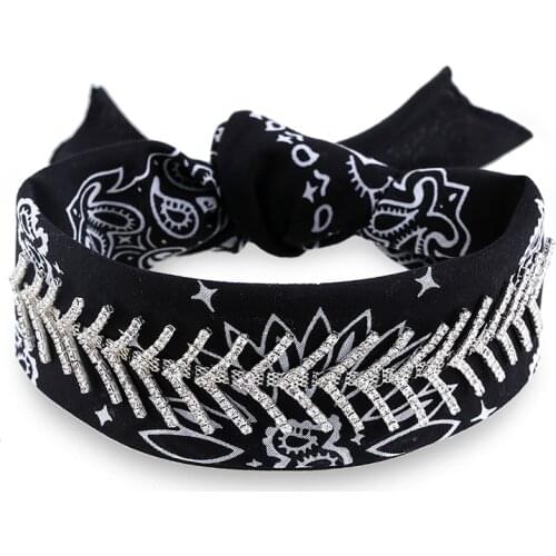 Fashion winter new vintage print silk scarf rhinestone chokers necklaces brand design crystal torque for women