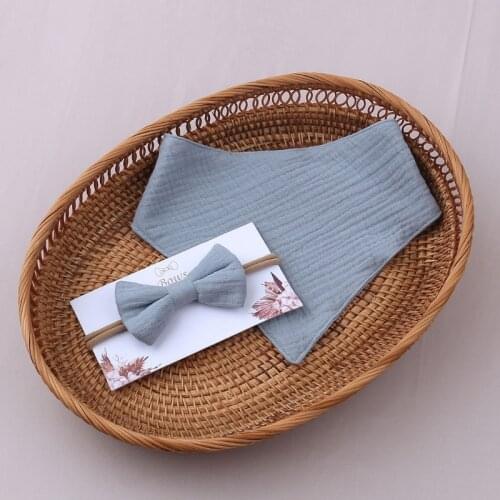 2 Pcs Baby Girls Elastic Bow Headband Saliva Towel Set Princess Bowknot Hair Band Bibs Feeding Burp Cloth Kit