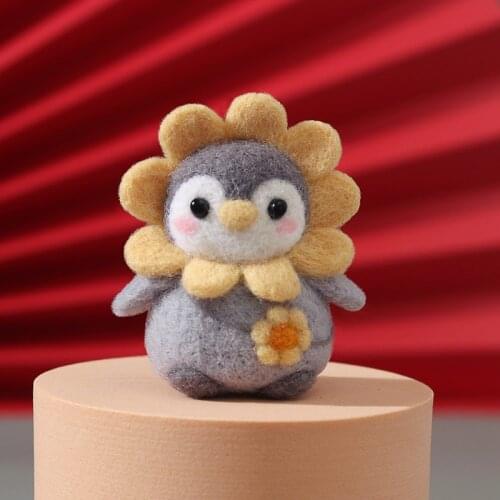 Non-Finished FeltLovely Handmade Wool Needle Felting For Beginner DIY Wool Felt Animal Spider Material Package For Decoration