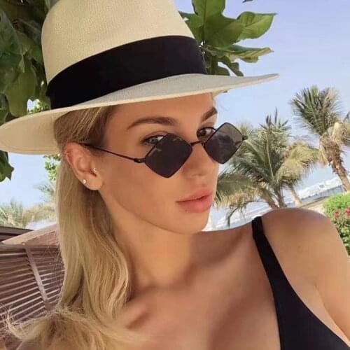 New diamond-shaped sunglasses, ocean film sunglasses, men and women personality glasses, fashion metal sunglasses