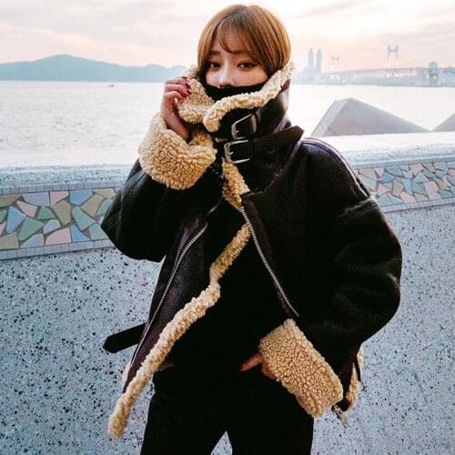 New Arrivals Women Automotive Fur Coats Winter Clothing Thick Velvet Outerwear European Women Fur Leather Trench Coats A113