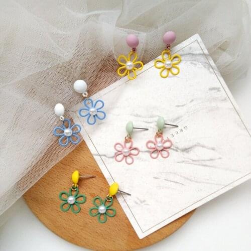 8Seasons Hot New Design Fashion Jewelry Sweet Openwork Flower Earrings Color Painted Statement Vacation Party Earrings,1 Pair