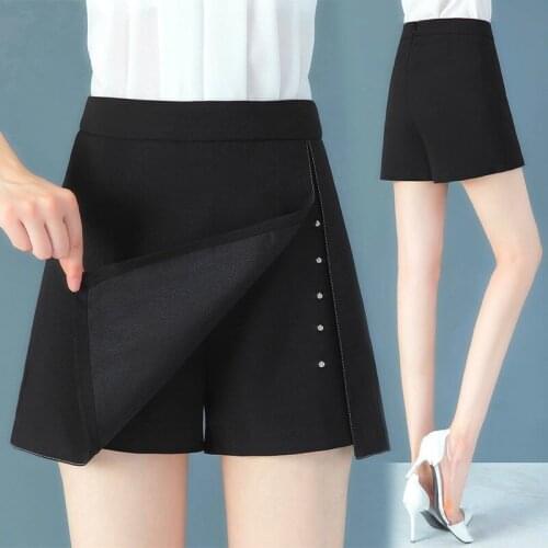Black suit shorts women spring and summer 2021 new loose-fitting spring solid white high waist wide leg pants word skirt pants