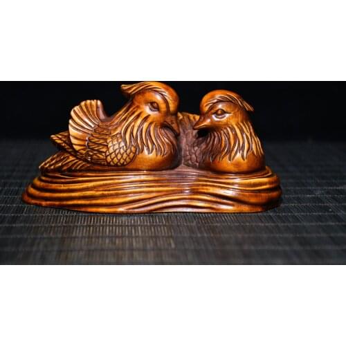 China Lucky Old Boxwood Hand-carved mandarin duck statue Mandarin ducks playing in the water A pair Office Ornaments Town House