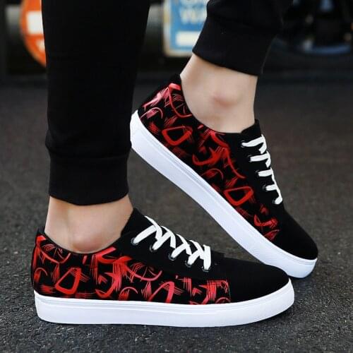 Men Casual Canvas Shoes Fashion Print Sneakers Summer Trainers Leisure Shoes Mens Flats Slip Shoes Chaussures pour hommes