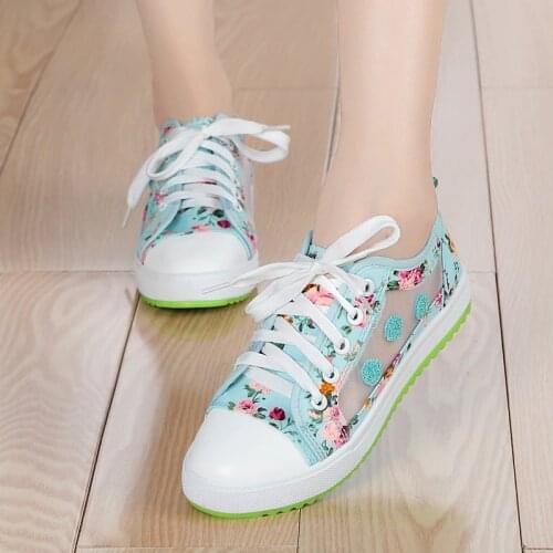 2017 Fashion spring and summer sweet woman fashion breathable mesh shoes comfortable flat shoes woman student girls shoes 35-40