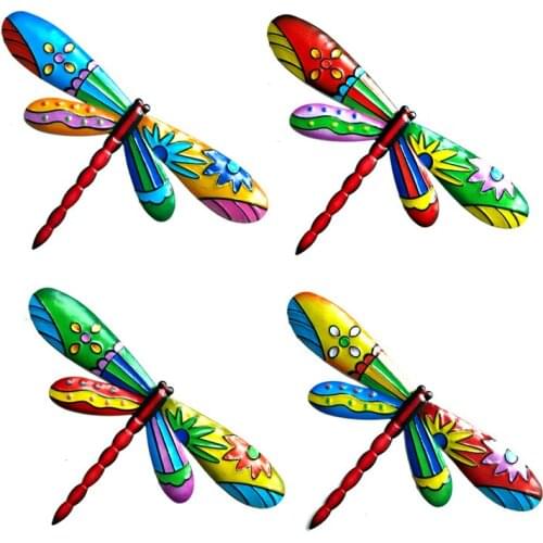 Metal Dragonfly Wall Hanging Ornaments Garden Iron Art Miniaturas Animal Pendant Outdoor Statues Balcony Living Room Patio Gift