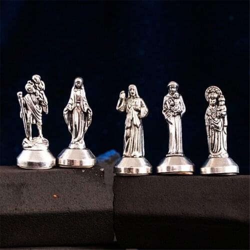 EXYNLON Charm Pendants