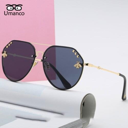 Umanco 2021 Fashion Women Small Bee Sunglasses Colourful Rivet Glasses Female Male Outdoor Traveling Eyeglasses UV400