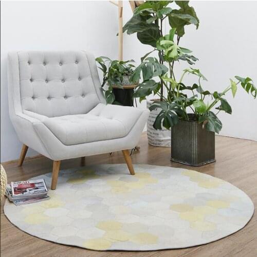 Round shaped natural real cowhide patchwork rug genuine cows skin fur carpet for living room decoration coffee table mat