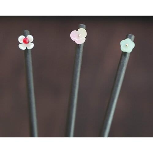 2021 New Small Flower Black Wooden Hairpin Classic Chinese Style Hair Sticks Ladies Elegant Smooth Hair Clasp Vintage Headdress