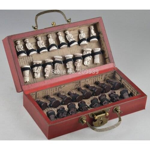 Huij 006578 Superb Lacquer Chinese Vintage Handwork Dragon Vivid Figure Chess Beauty Rare A0403